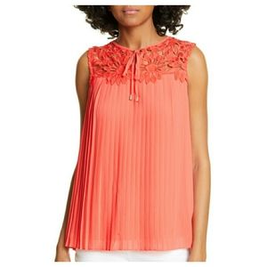 Lace Yoke Pleated Sleeveless Blouse Size 4